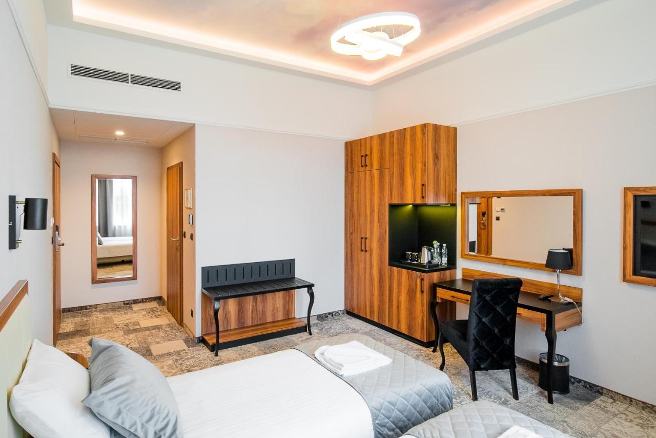 Sky Hotel Krasków Εξωτερικό φωτογραφία