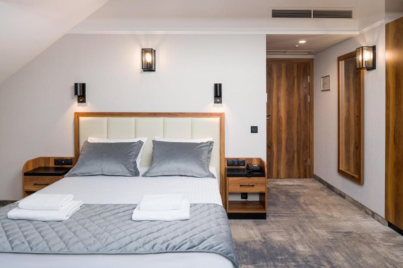 Sky Hotel Krasków Εξωτερικό φωτογραφία
