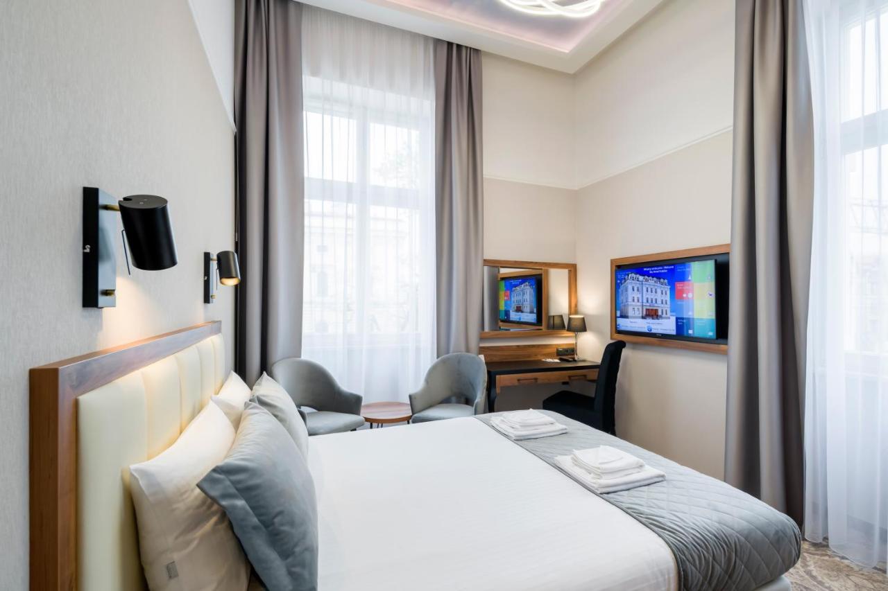 Sky Hotel Krasków Εξωτερικό φωτογραφία