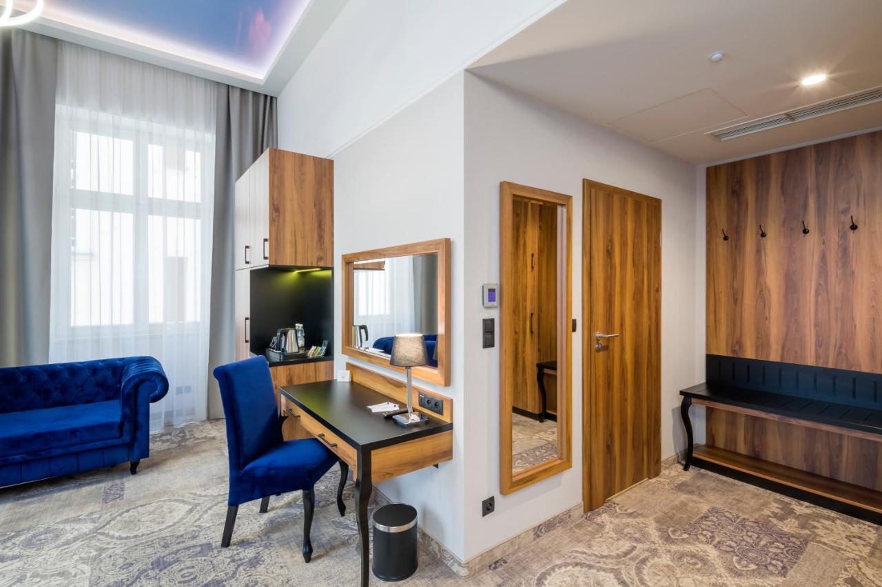 Sky Hotel Krasków Εξωτερικό φωτογραφία