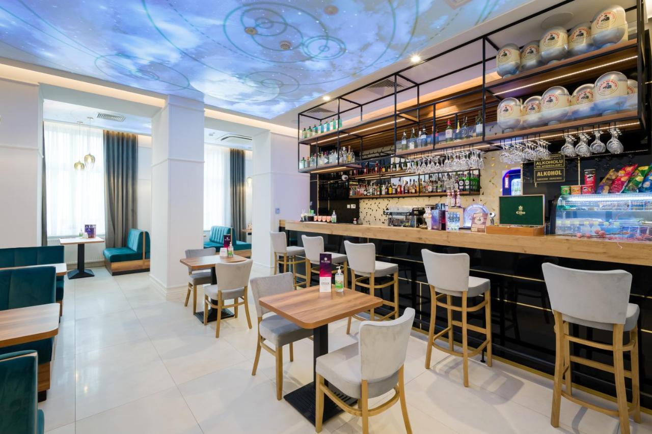 Sky Hotel Krasków Εξωτερικό φωτογραφία