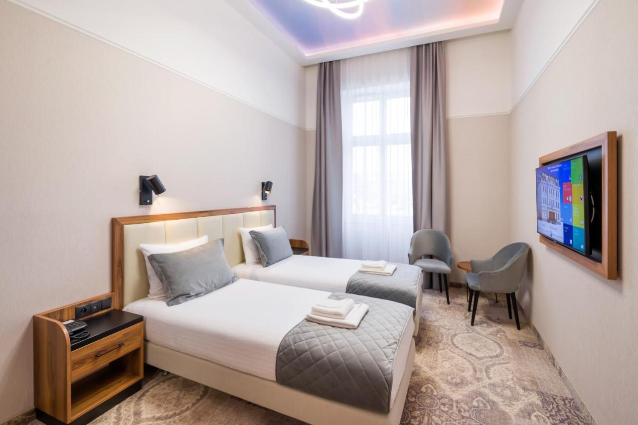 Sky Hotel Krasków Εξωτερικό φωτογραφία