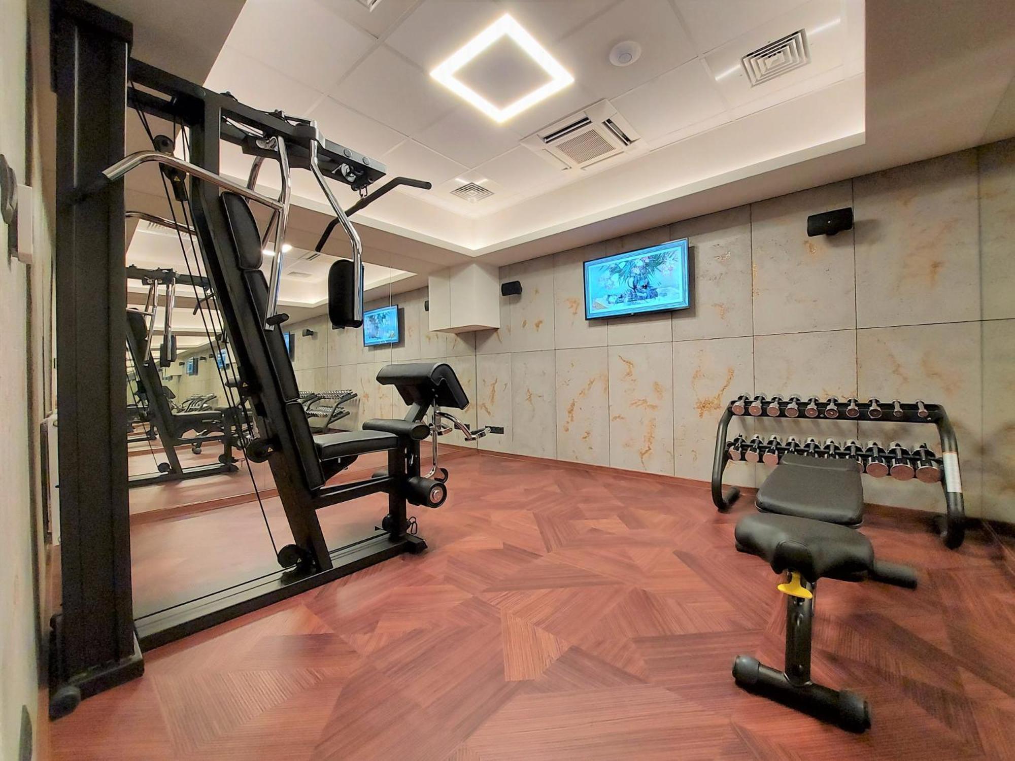Sky Hotel Krasków Εξωτερικό φωτογραφία