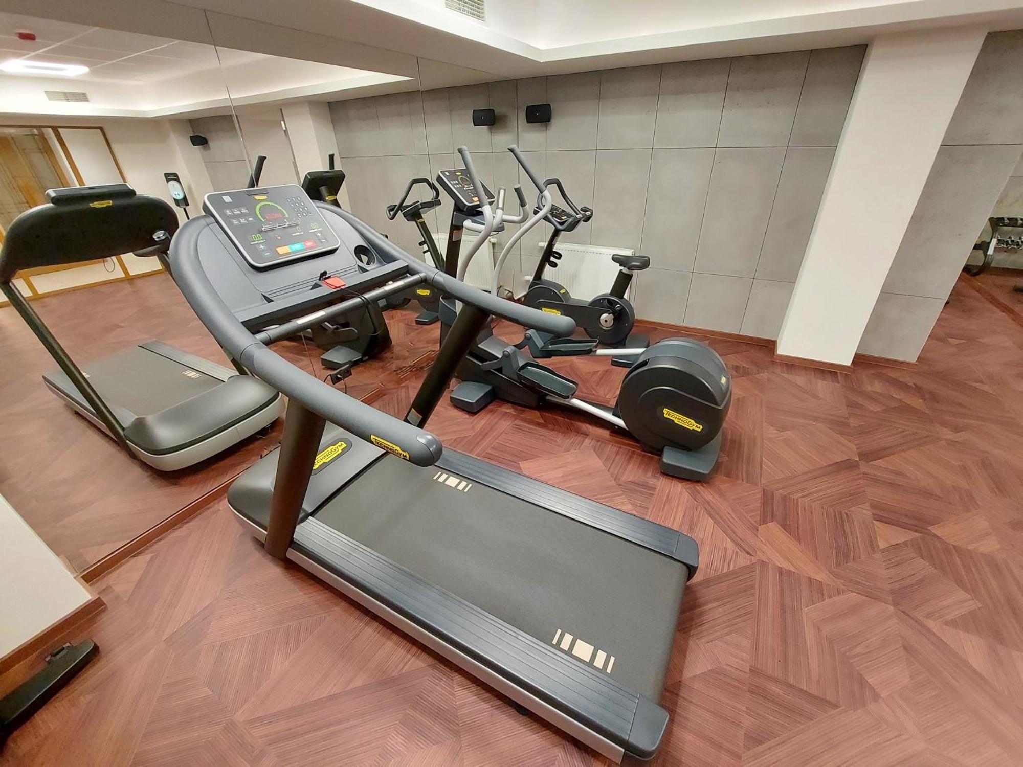 Sky Hotel Krasków Εξωτερικό φωτογραφία