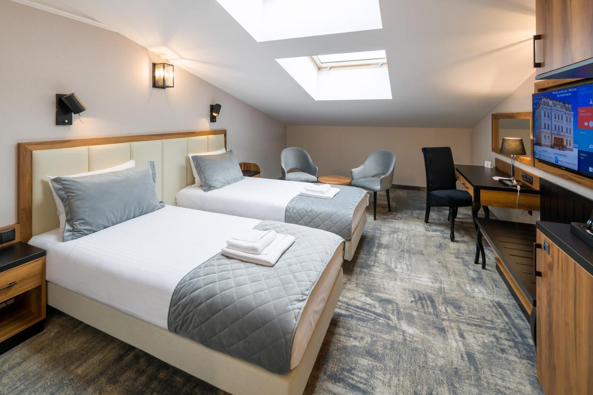 Sky Hotel Krasków Δωμάτιο φωτογραφία